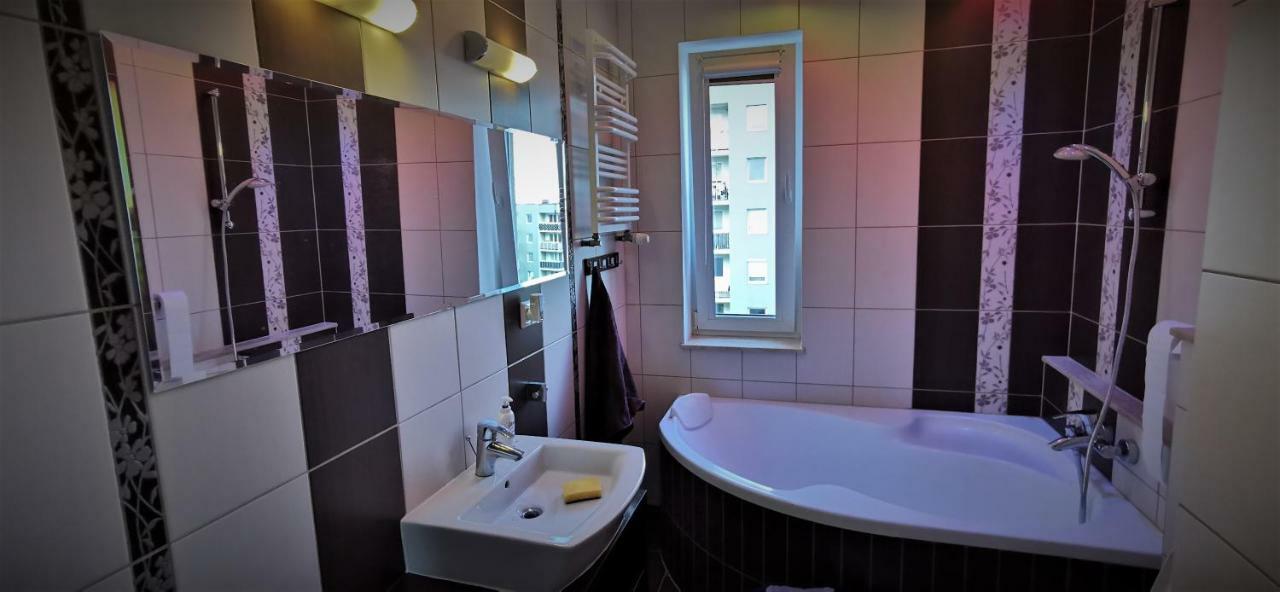 Apartament Familijny Gdansk 3 Rooms 64M2 Экстерьер фото